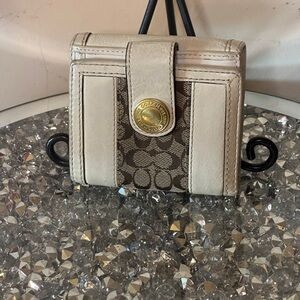 Vintage Coach Ergo Bifold Mini Wallet. Retail $168.00